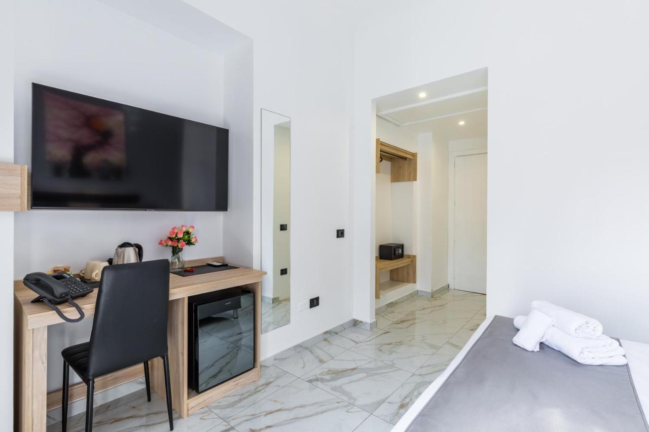 Hotel Sant'Angelo Palace Наполи Екстериор снимка