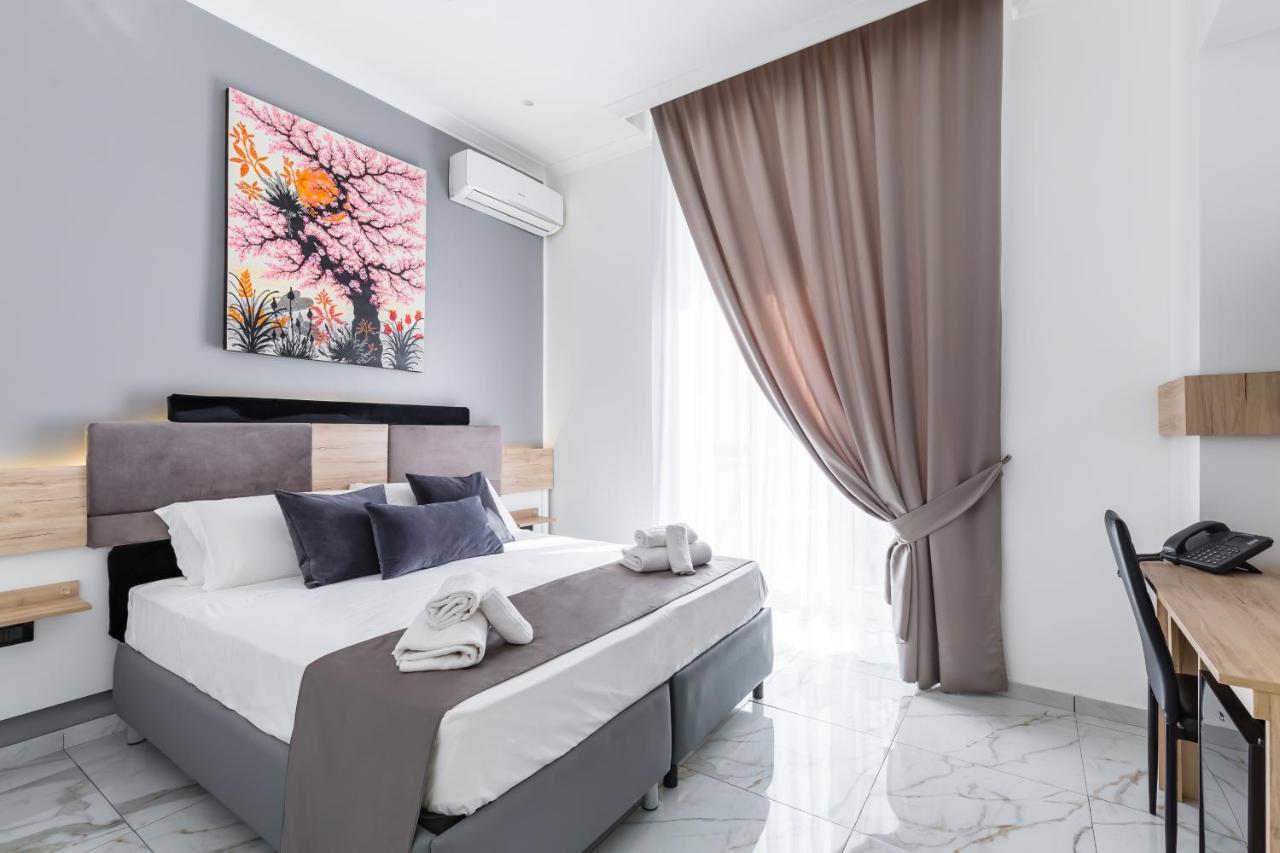 Hotel Sant'Angelo Palace Наполи Екстериор снимка