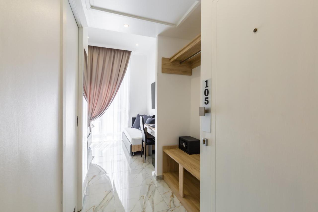 Hotel Sant'Angelo Palace Наполи Екстериор снимка