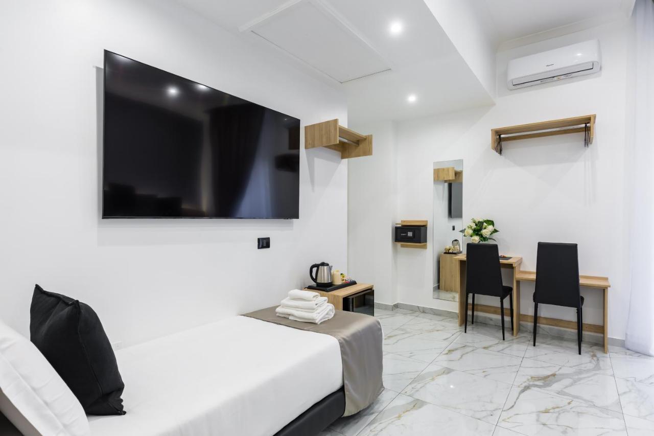 Hotel Sant'Angelo Palace Наполи Екстериор снимка
