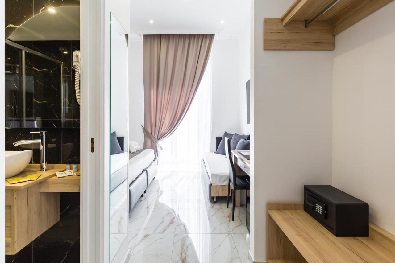Hotel Sant'Angelo Palace Наполи Екстериор снимка