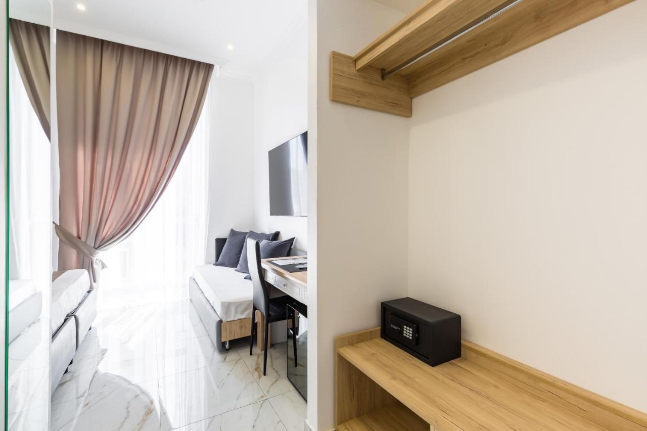 Hotel Sant'Angelo Palace Наполи Екстериор снимка