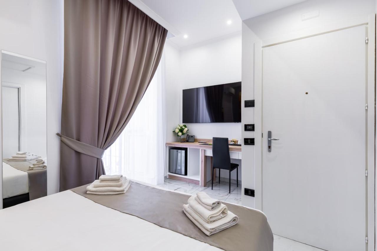 Hotel Sant'Angelo Palace Наполи Екстериор снимка
